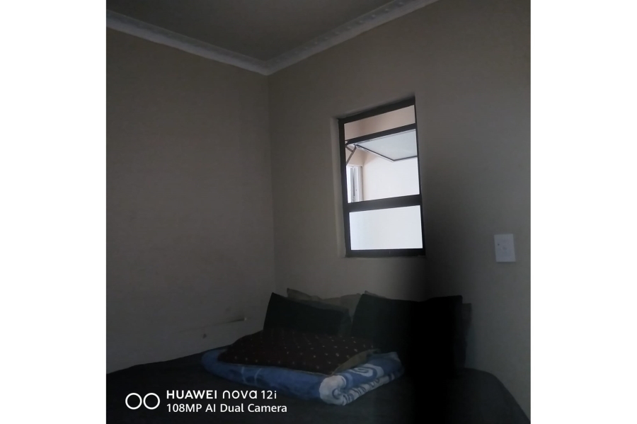 1 Bedroom Property for Sale in Witbank Mpumalanga