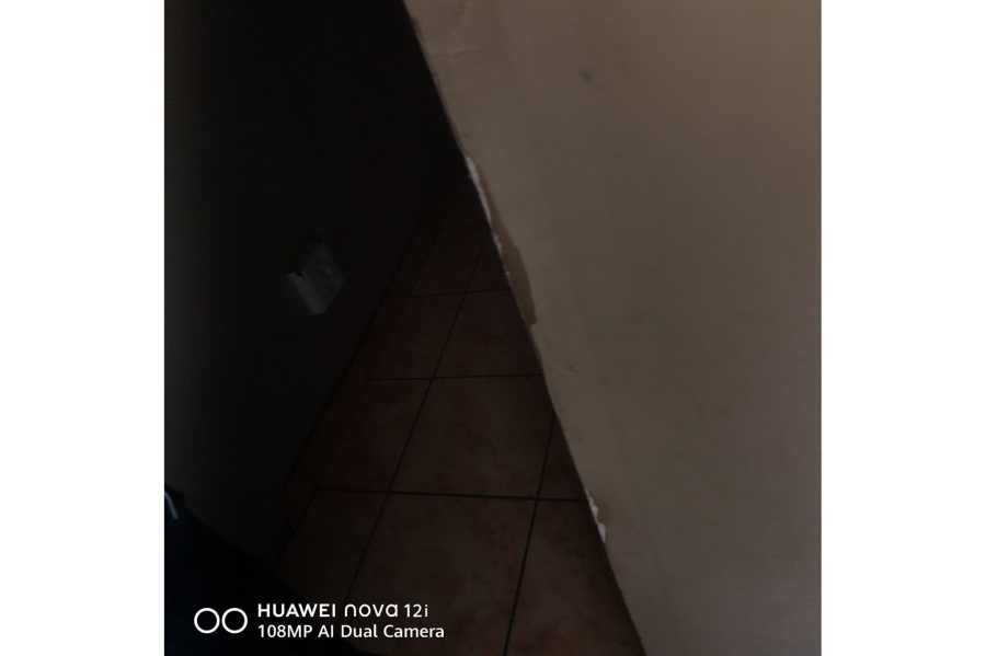 1 Bedroom Property for Sale in Witbank Mpumalanga