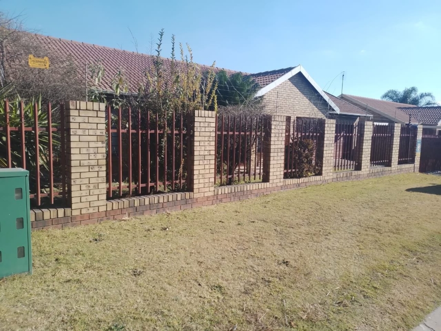 3 Bedroom Property for Sale in Reyno Ridge Mpumalanga