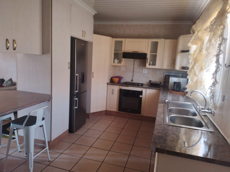 3 Bedroom Property for Sale in Reyno Ridge Mpumalanga