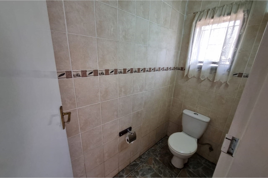 3 Bedroom Property for Sale in Marloth Park Mpumalanga