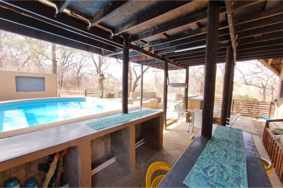 3 Bedroom Property for Sale in Marloth Park Mpumalanga
