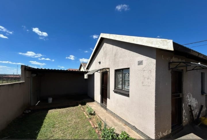 2 Bedroom Property for Sale in Kwaguqa Mpumalanga