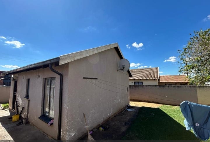 2 Bedroom Property for Sale in Kwaguqa Mpumalanga