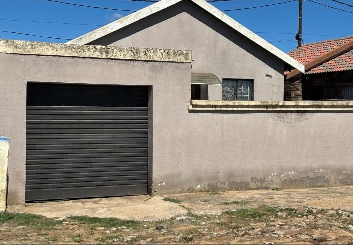 2 Bedroom Property for Sale in Kwaguqa Mpumalanga