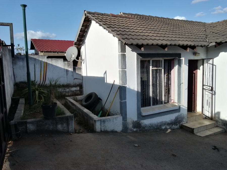 3 Bedroom Property for Sale in Kamagugu Mpumalanga