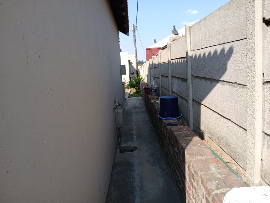 2 Bedroom Property for Sale in George Botha Park Mpumalanga