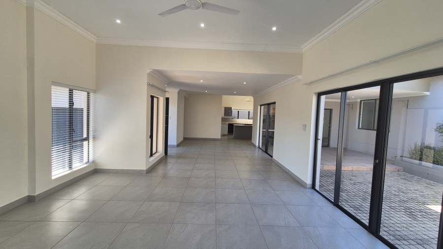 4 Bedroom Property for Sale in The Rest Nature Estate Mpumalanga