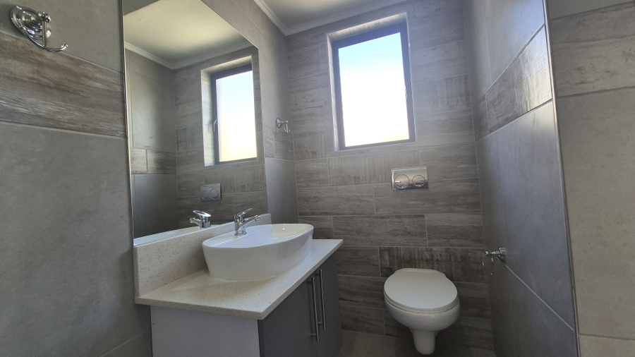 4 Bedroom Property for Sale in The Rest Nature Estate Mpumalanga