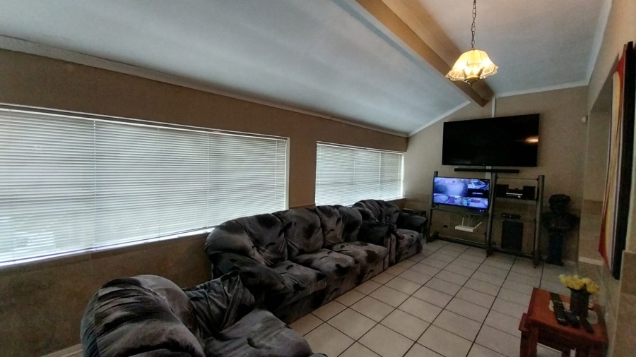 4 Bedroom Property for Sale in Trichardt Mpumalanga