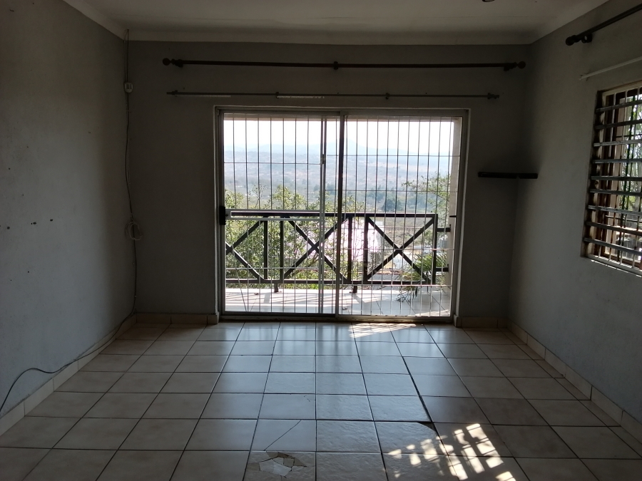 2 Bedroom Property for Sale in Stonehenge Mpumalanga