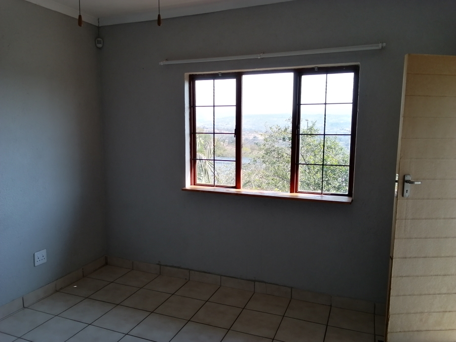 2 Bedroom Property for Sale in Stonehenge Mpumalanga