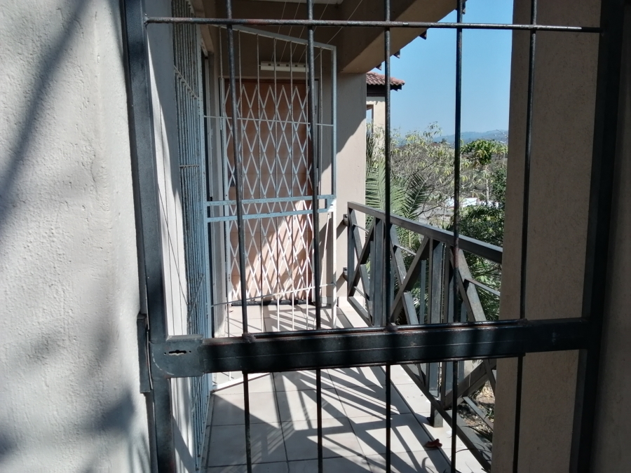 2 Bedroom Property for Sale in Stonehenge Mpumalanga