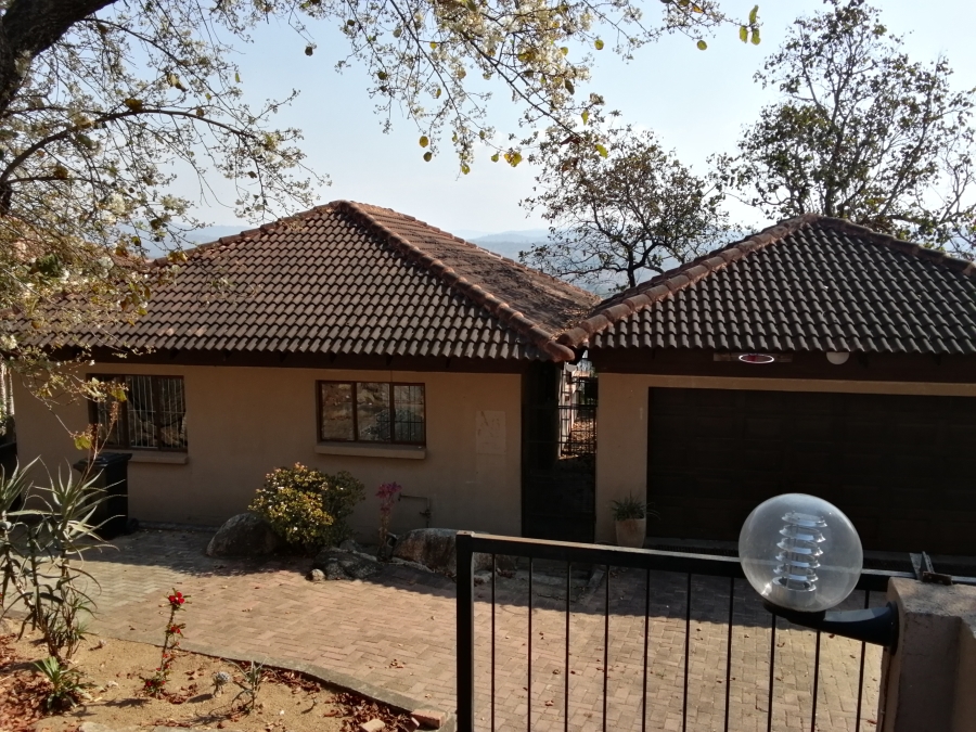 2 Bedroom Property for Sale in Stonehenge Mpumalanga