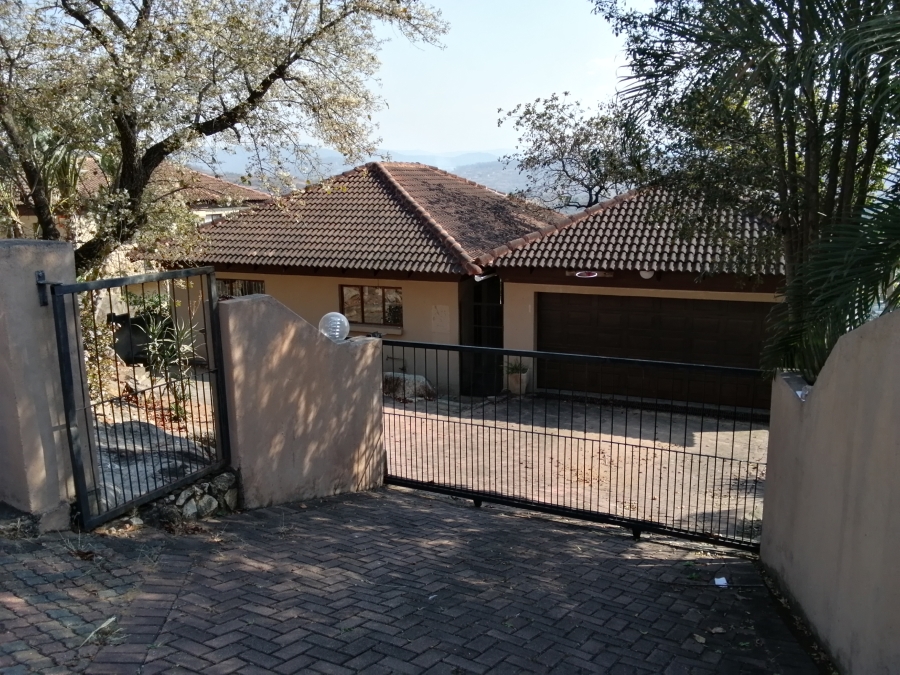 2 Bedroom Property for Sale in Stonehenge Mpumalanga
