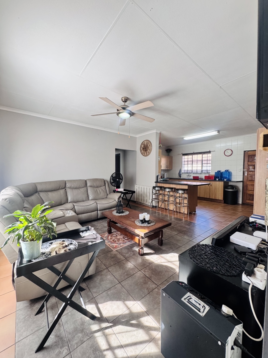 2 Bedroom Property for Sale in Reyno Ridge Mpumalanga