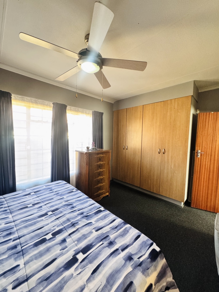 2 Bedroom Property for Sale in Reyno Ridge Mpumalanga