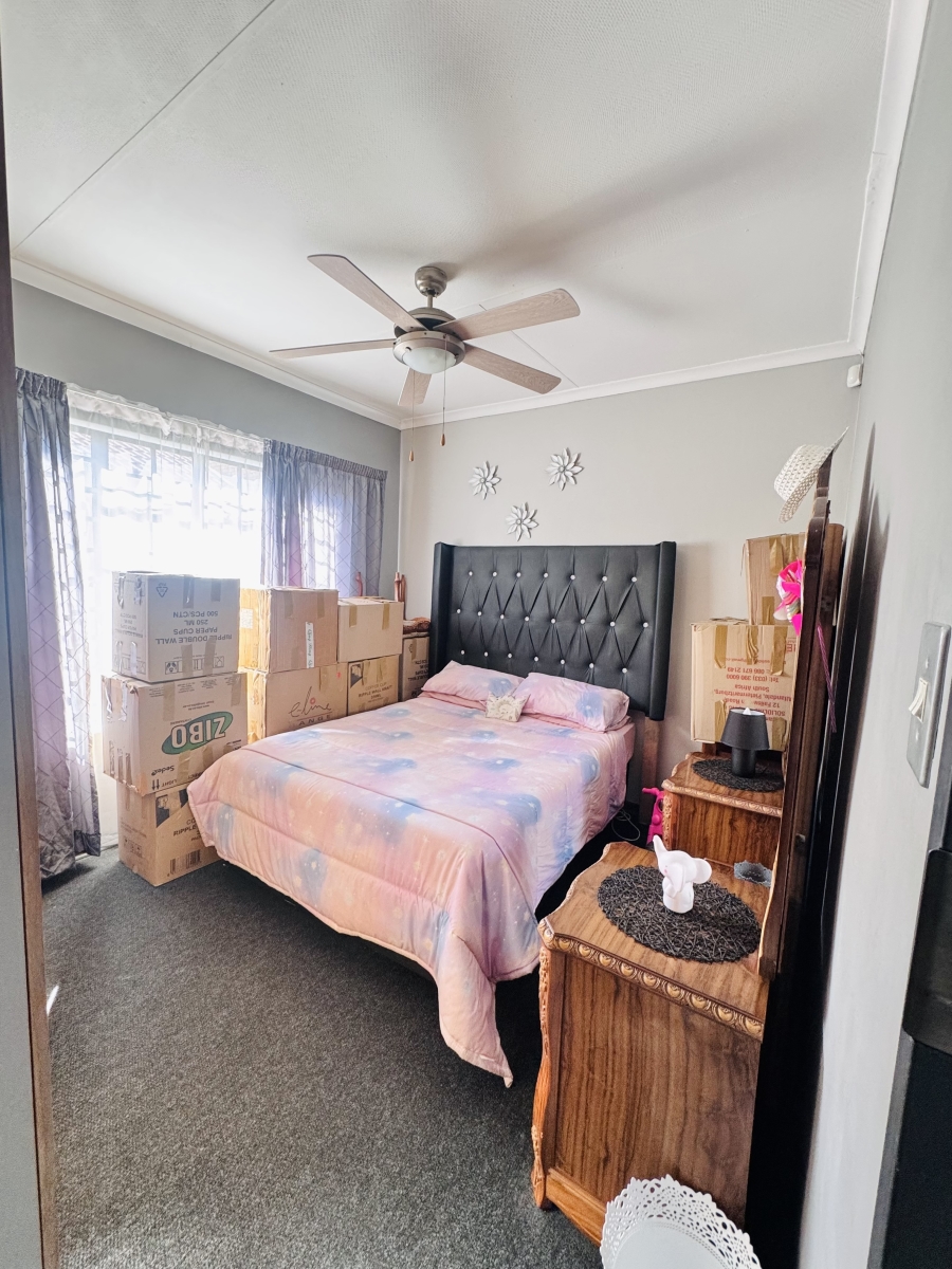 2 Bedroom Property for Sale in Reyno Ridge Mpumalanga