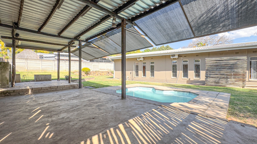 4 Bedroom Property for Sale in West Acres Ext 3 Mpumalanga