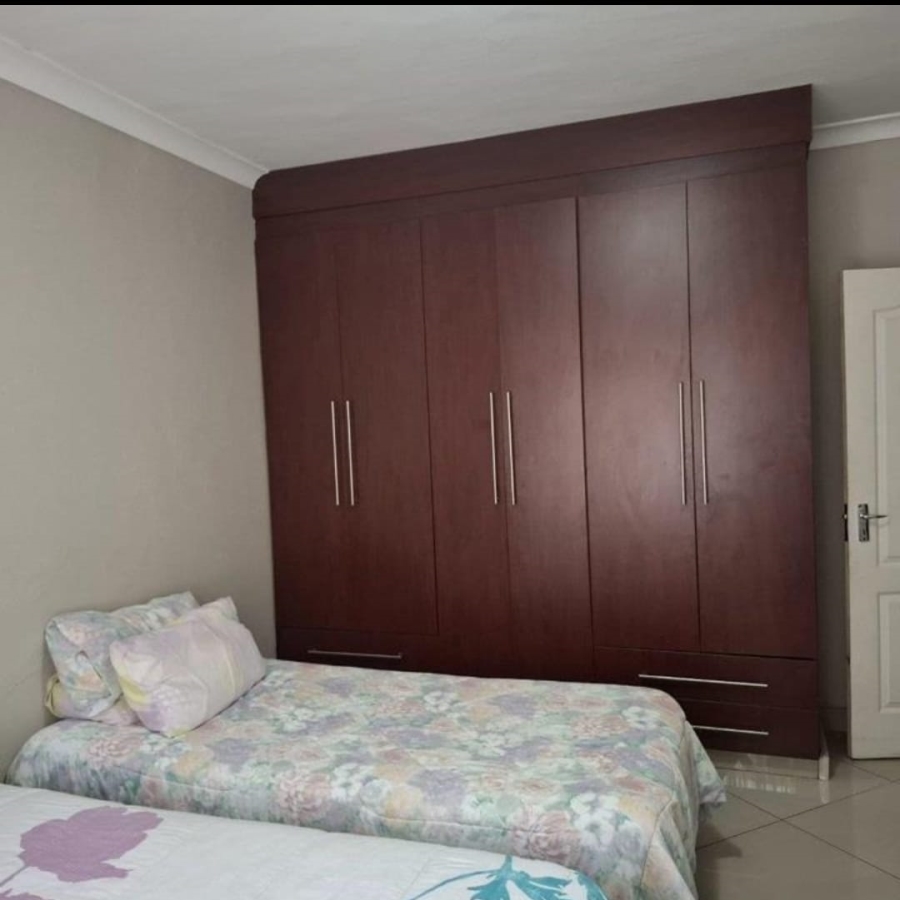 4 Bedroom Property for Sale in Stonehenge Mpumalanga