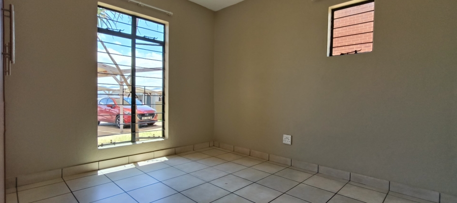 To Let 2 Bedroom Property for Rent in Nelspruit Mpumalanga