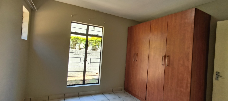 To Let 2 Bedroom Property for Rent in Nelspruit Mpumalanga