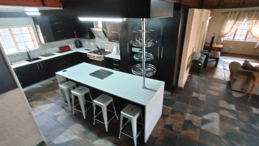 4 Bedroom Property for Sale in Jackaroo A H Mpumalanga