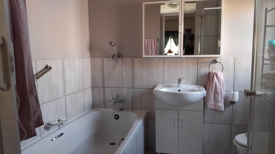 3 Bedroom Property for Sale in Terra Nova Mpumalanga