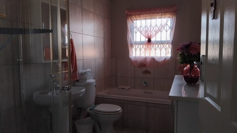 3 Bedroom Property for Sale in Terra Nova Mpumalanga