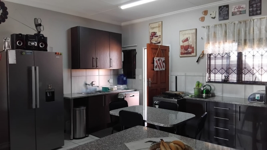 3 Bedroom Property for Sale in Terra Nova Mpumalanga