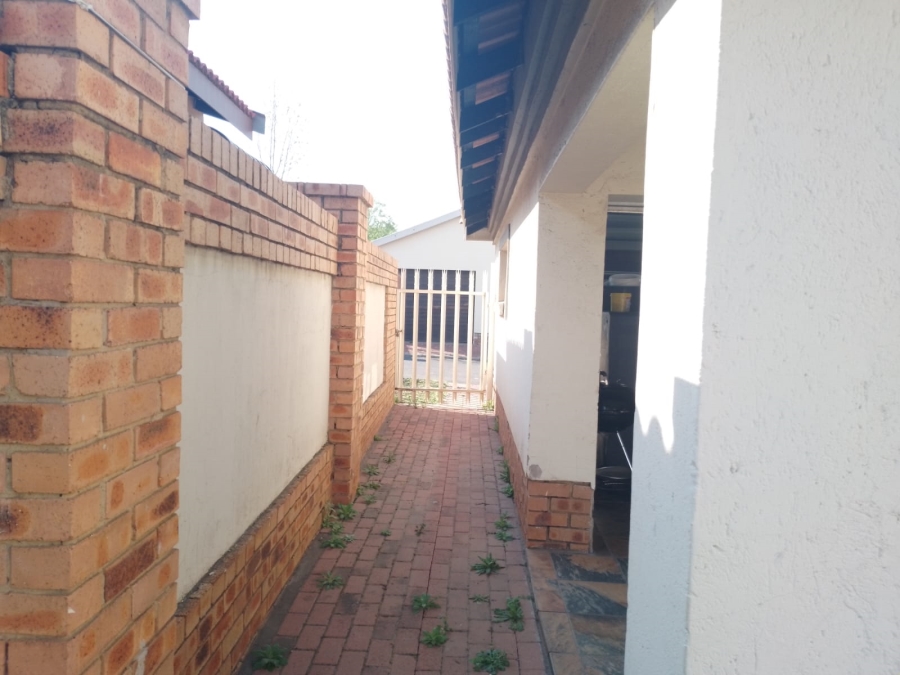3 Bedroom Property for Sale in Reyno Ridge Mpumalanga
