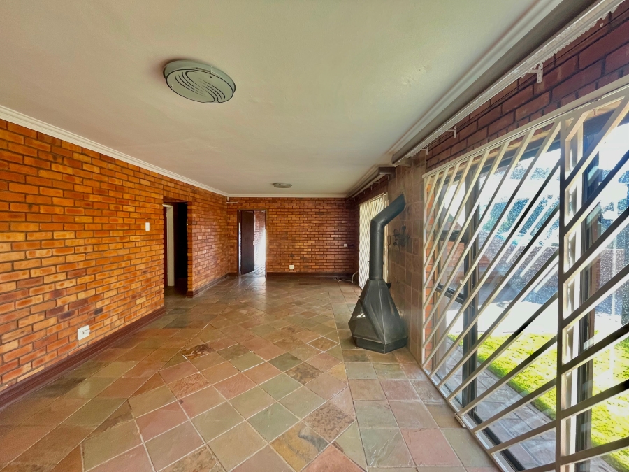 3 Bedroom Property for Sale in Secunda Mpumalanga