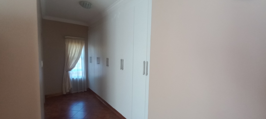 4 Bedroom Property for Sale in Clubville Mpumalanga