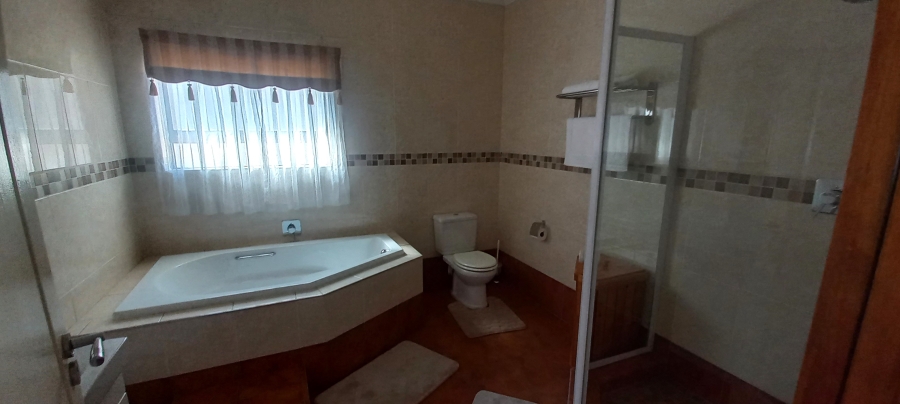 4 Bedroom Property for Sale in Clubville Mpumalanga
