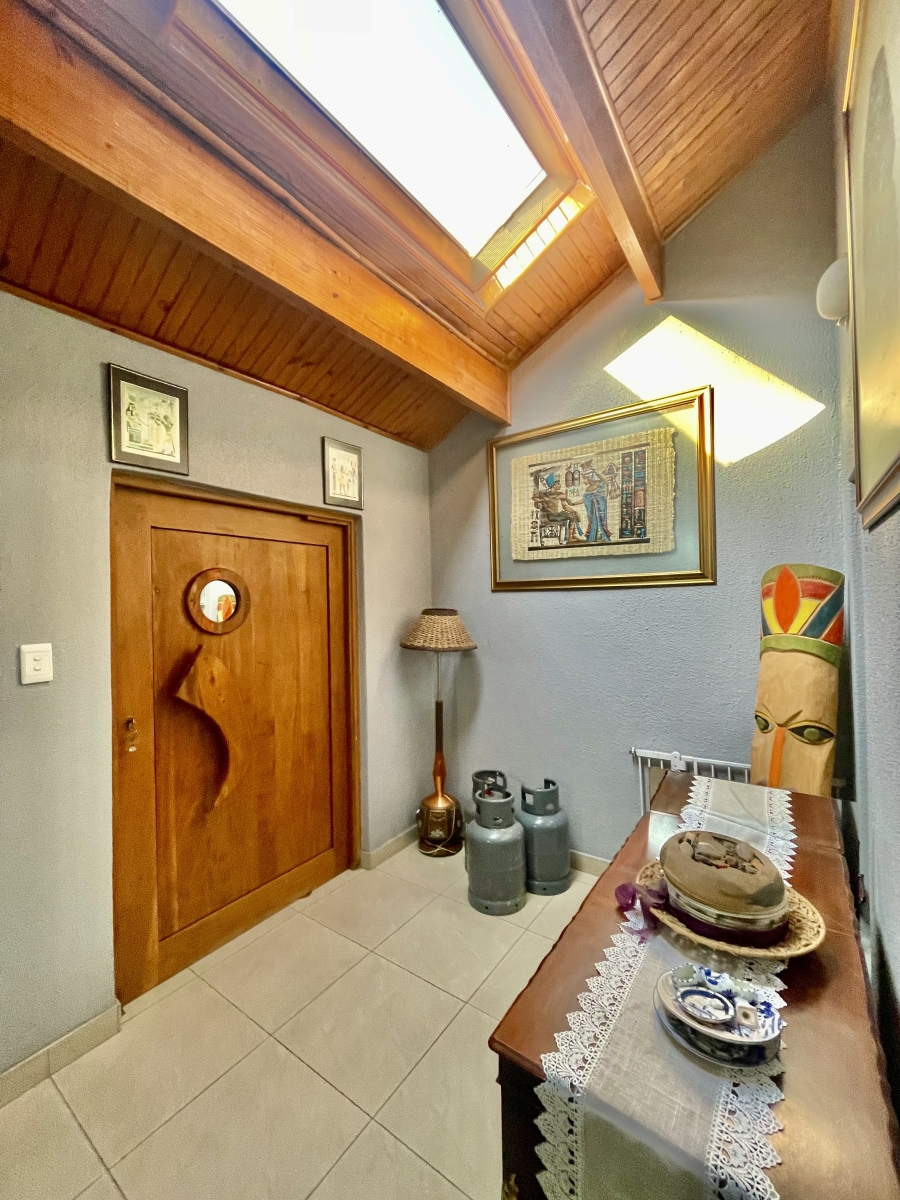 4 Bedroom Property for Sale in Kruinpark Mpumalanga