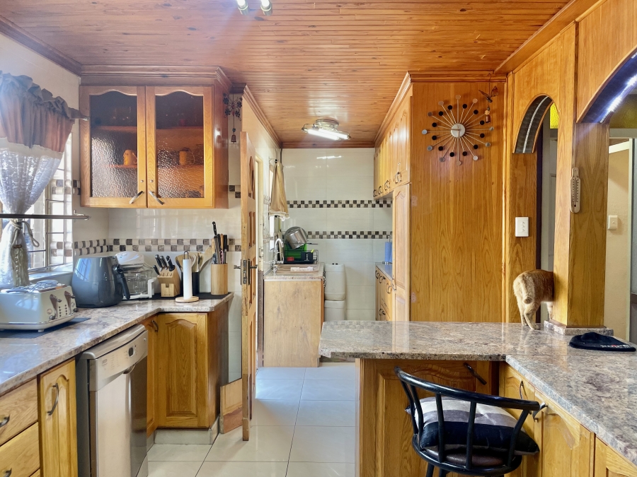 4 Bedroom Property for Sale in Kruinpark Mpumalanga