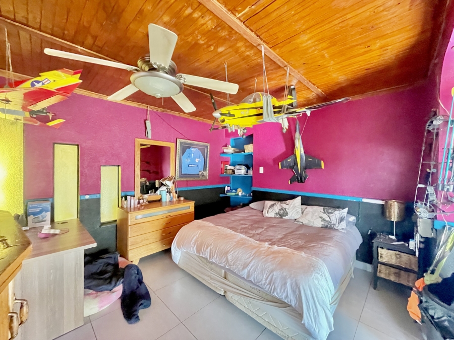 4 Bedroom Property for Sale in Kruinpark Mpumalanga