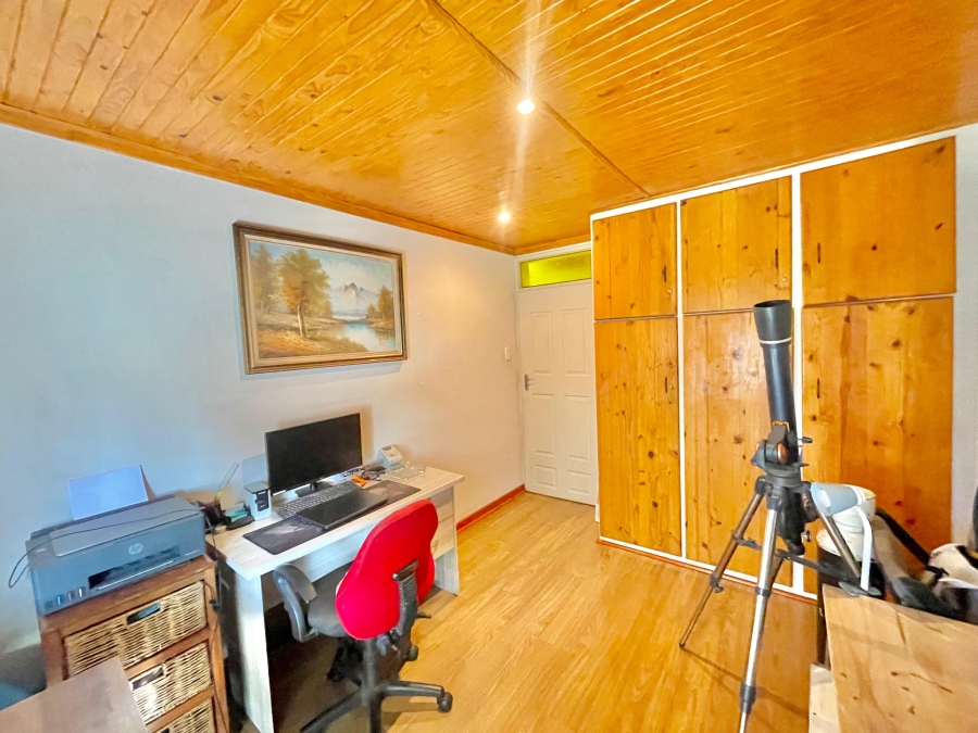 4 Bedroom Property for Sale in Kruinpark Mpumalanga