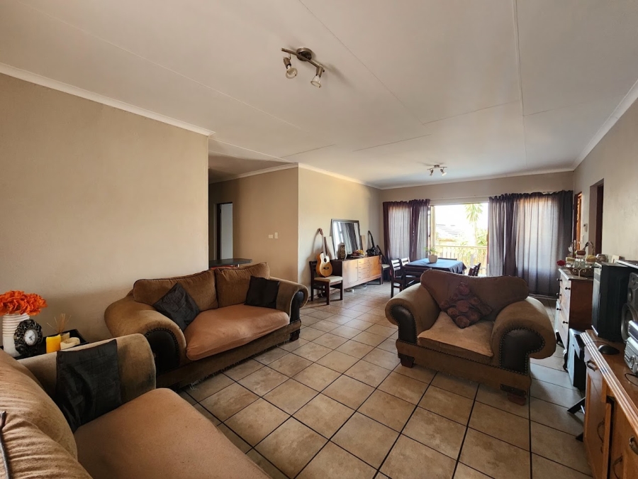 3 Bedroom Property for Sale in Stonehenge Ext 6 Mpumalanga