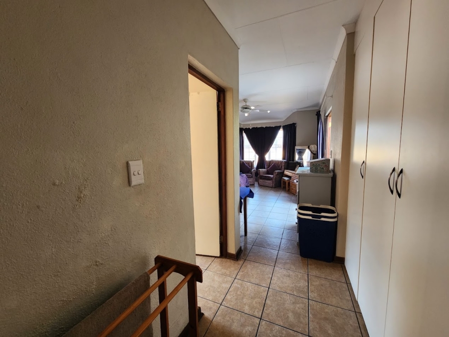 3 Bedroom Property for Sale in Stonehenge Ext 6 Mpumalanga
