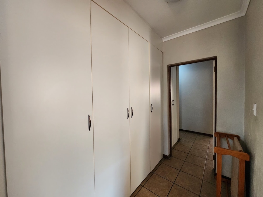 3 Bedroom Property for Sale in Stonehenge Ext 6 Mpumalanga