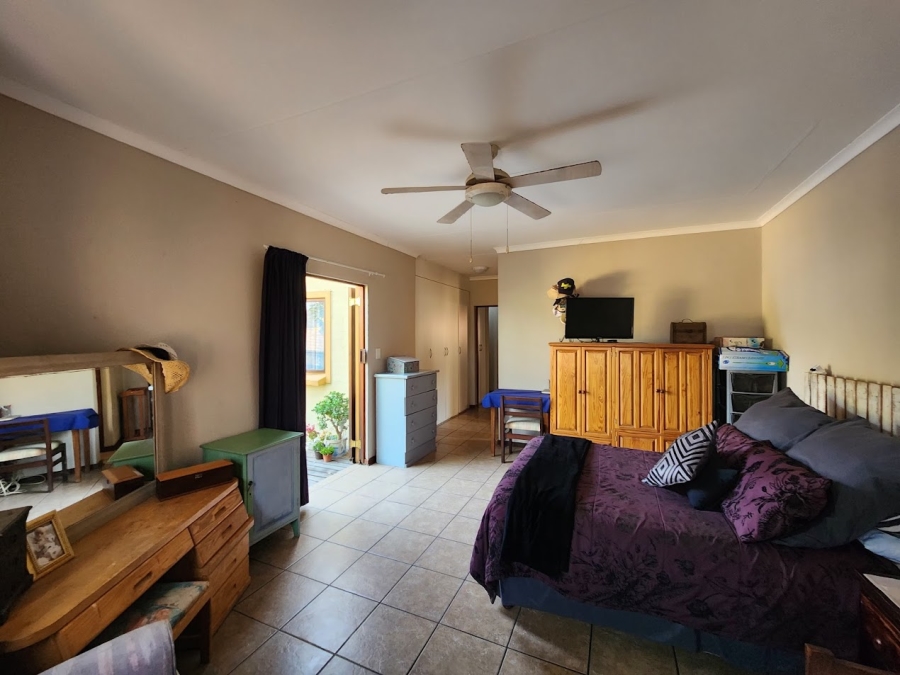 3 Bedroom Property for Sale in Stonehenge Ext 6 Mpumalanga