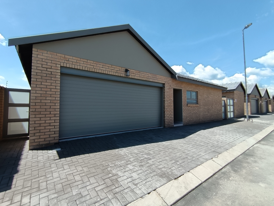 3 Bedroom Property for Sale in Suidheuwel Mpumalanga