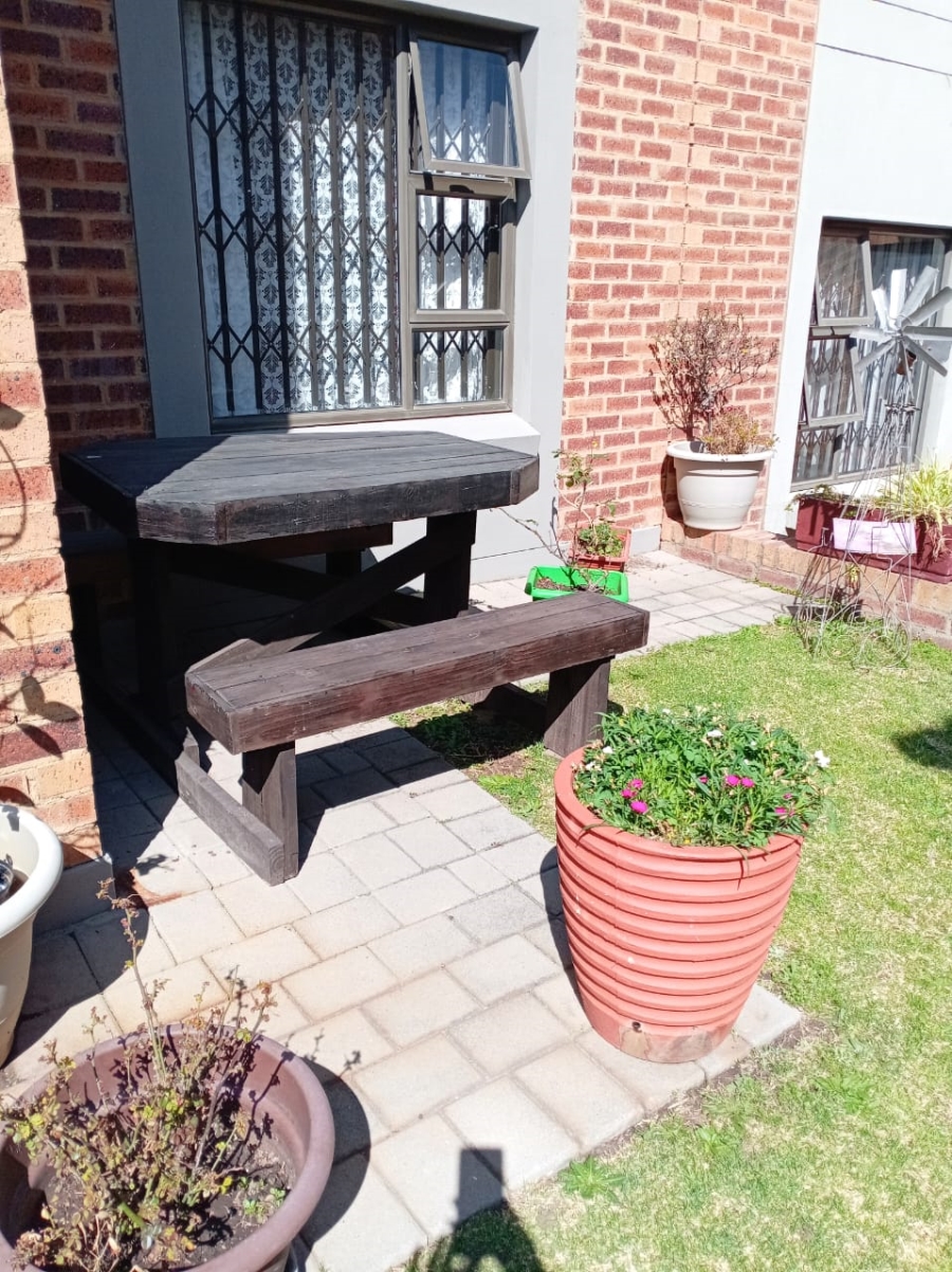 2 Bedroom Property for Sale in Terra Nova Mpumalanga