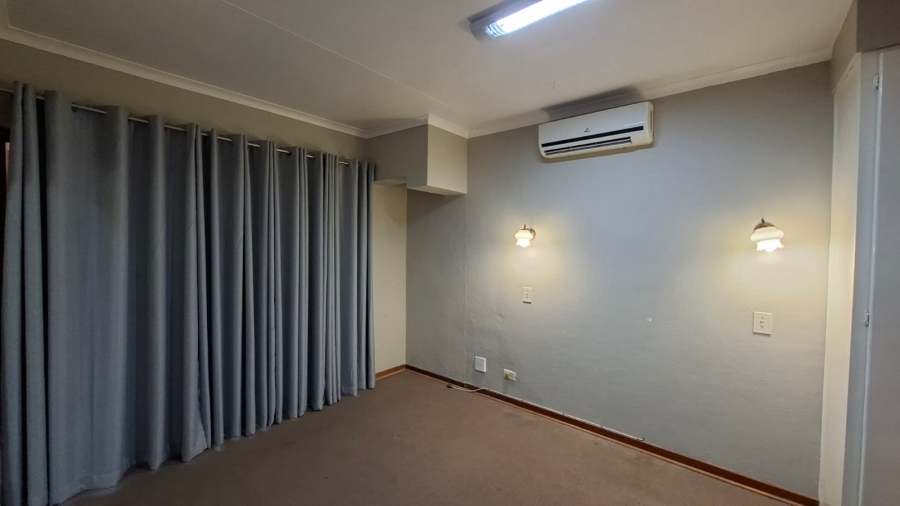 To Let 1 Bedroom Property for Rent in West Acres Mpumalanga