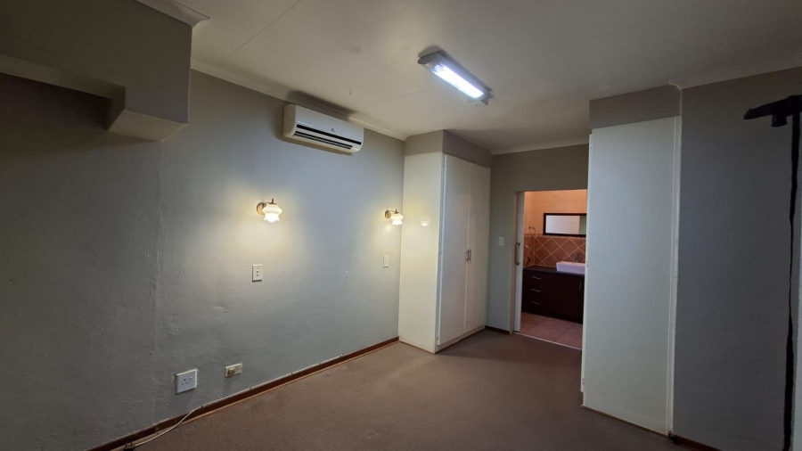To Let 1 Bedroom Property for Rent in West Acres Mpumalanga