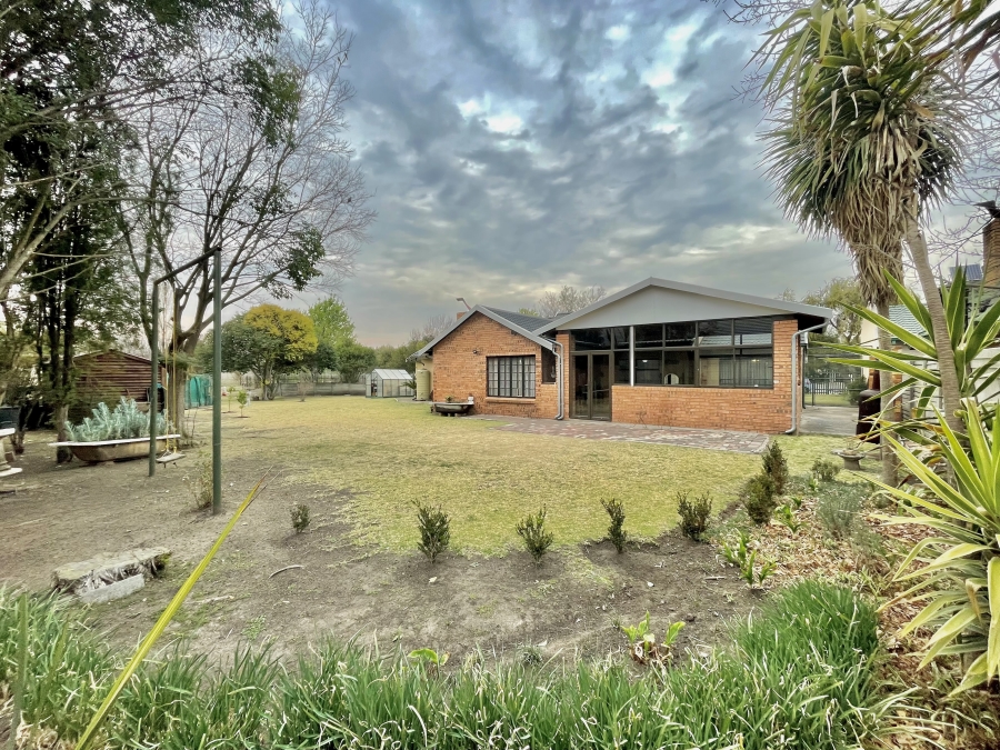 3 Bedroom Property for Sale in Cosmosrand Mpumalanga