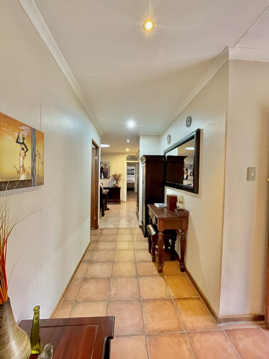 3 Bedroom Property for Sale in Cosmosrand Mpumalanga
