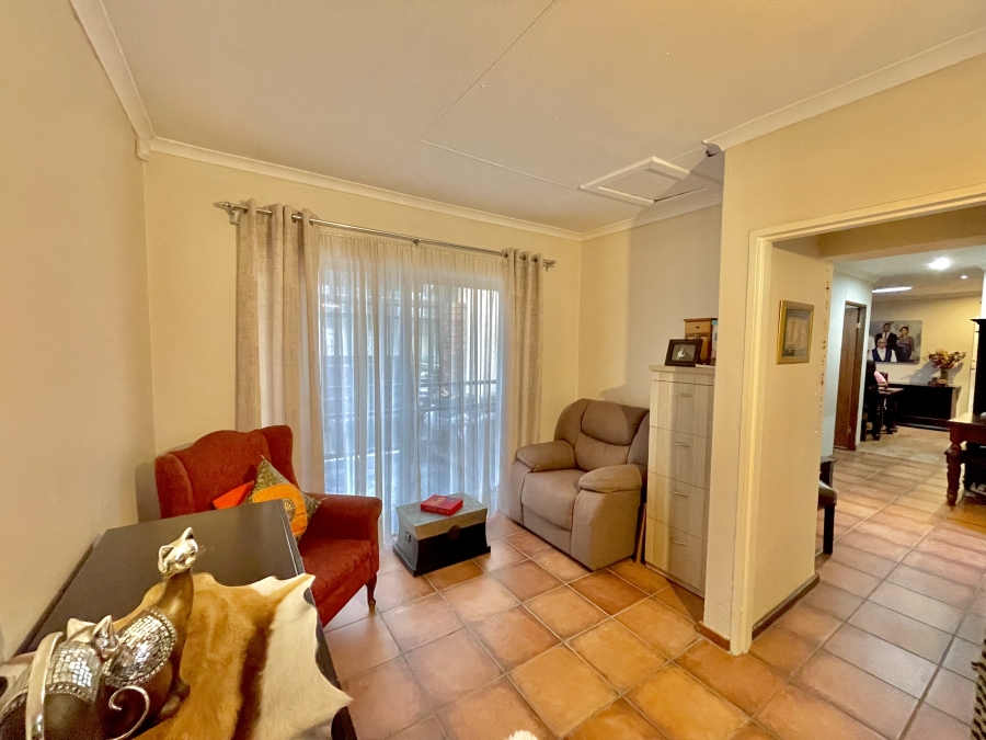 3 Bedroom Property for Sale in Cosmosrand Mpumalanga