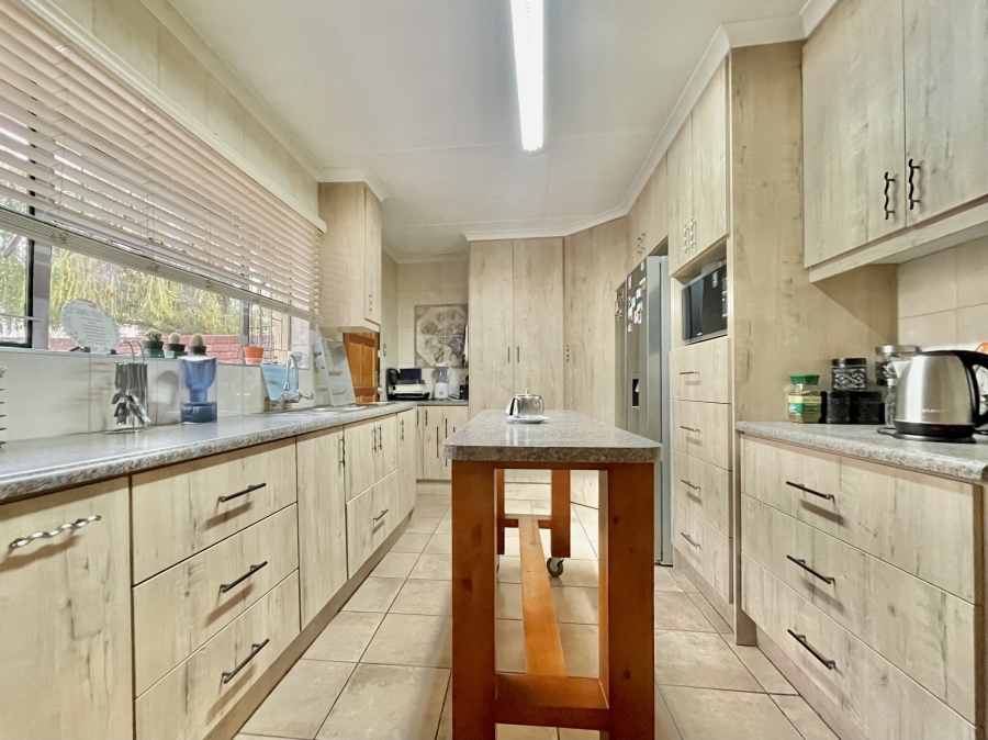 3 Bedroom Property for Sale in Cosmosrand Mpumalanga